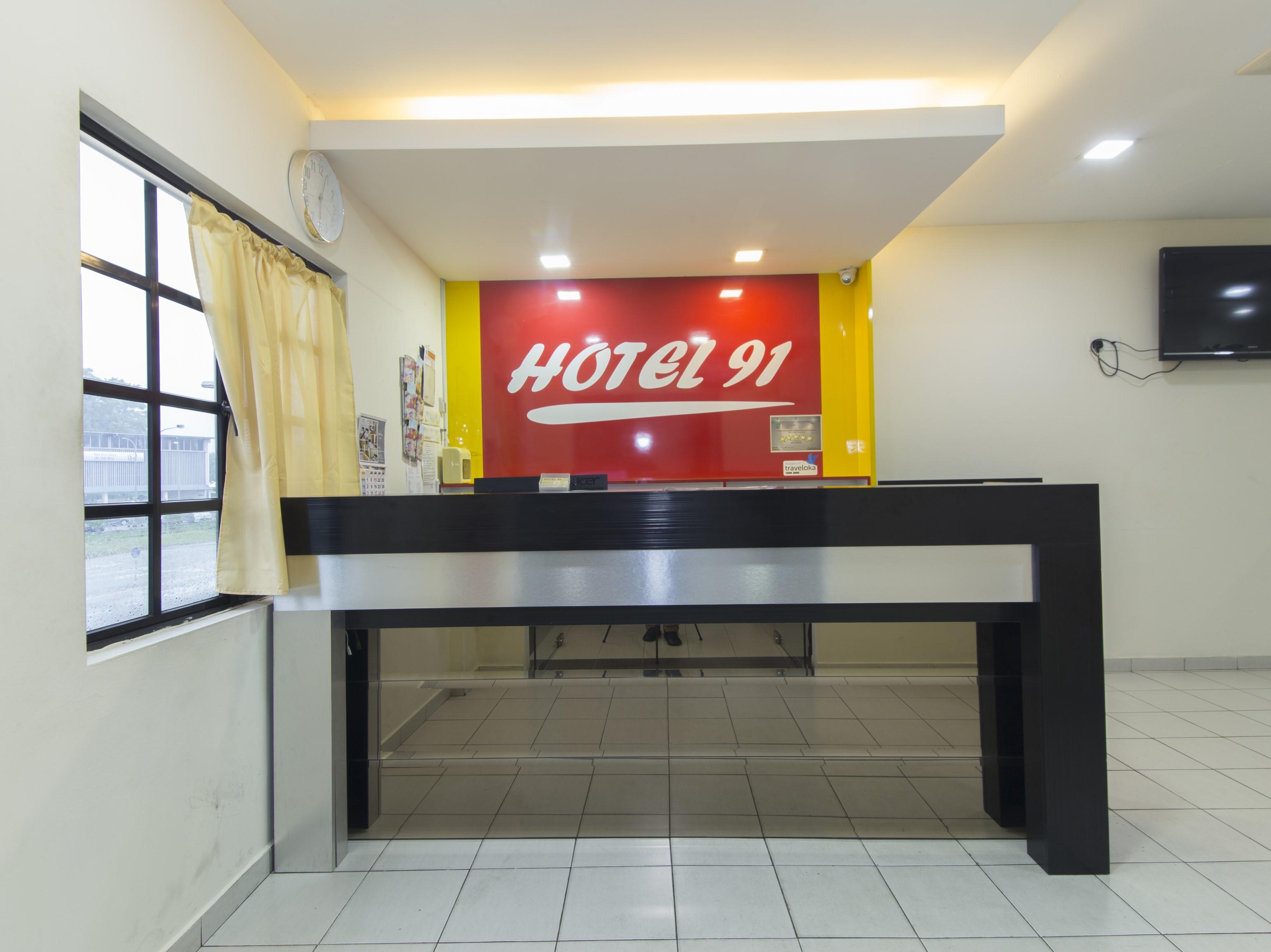 Oyo 91130 Hotel 91 Bukit Mewah カジャン エクステリア 写真