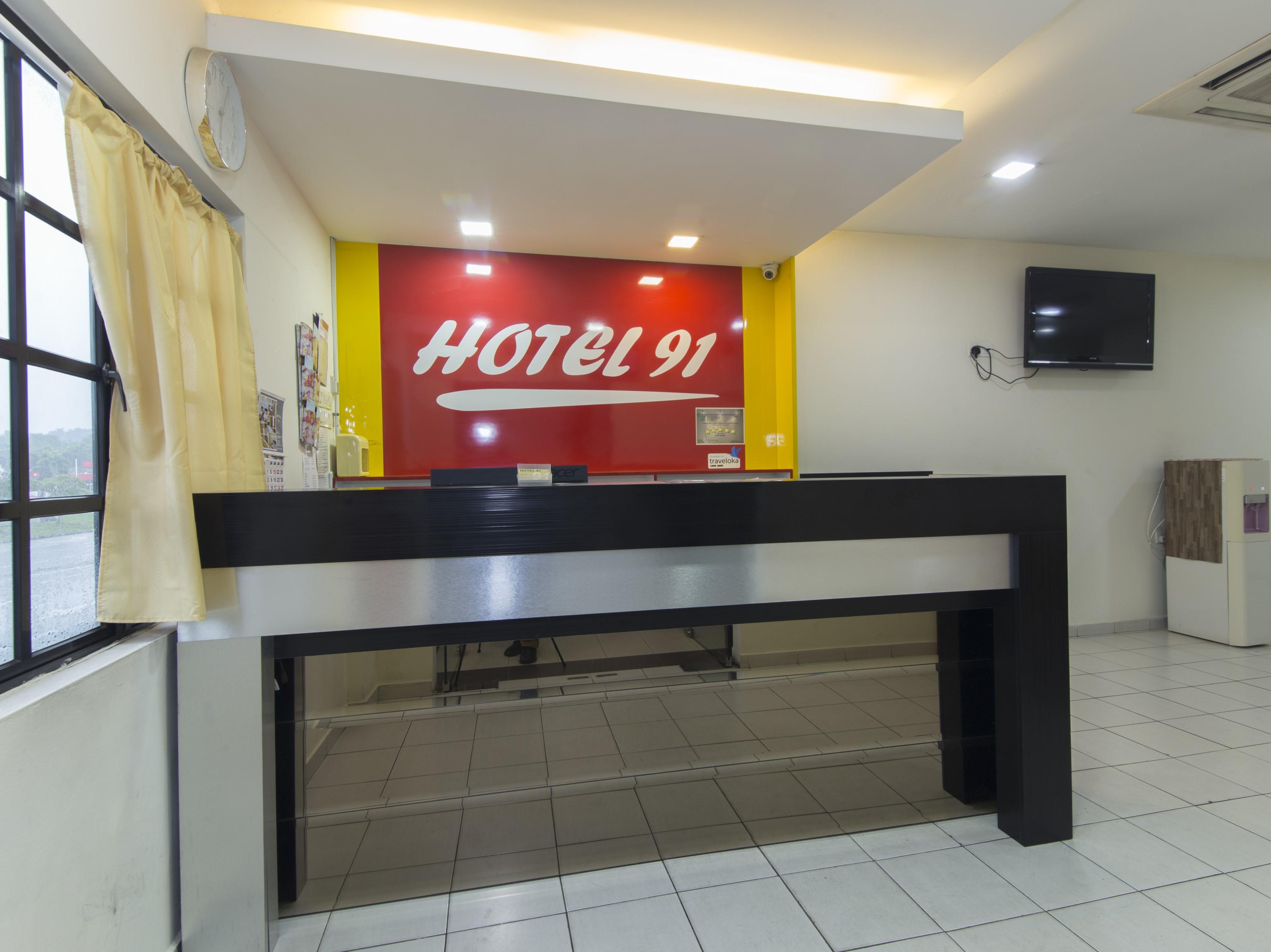 Oyo 91130 Hotel 91 Bukit Mewah カジャン エクステリア 写真